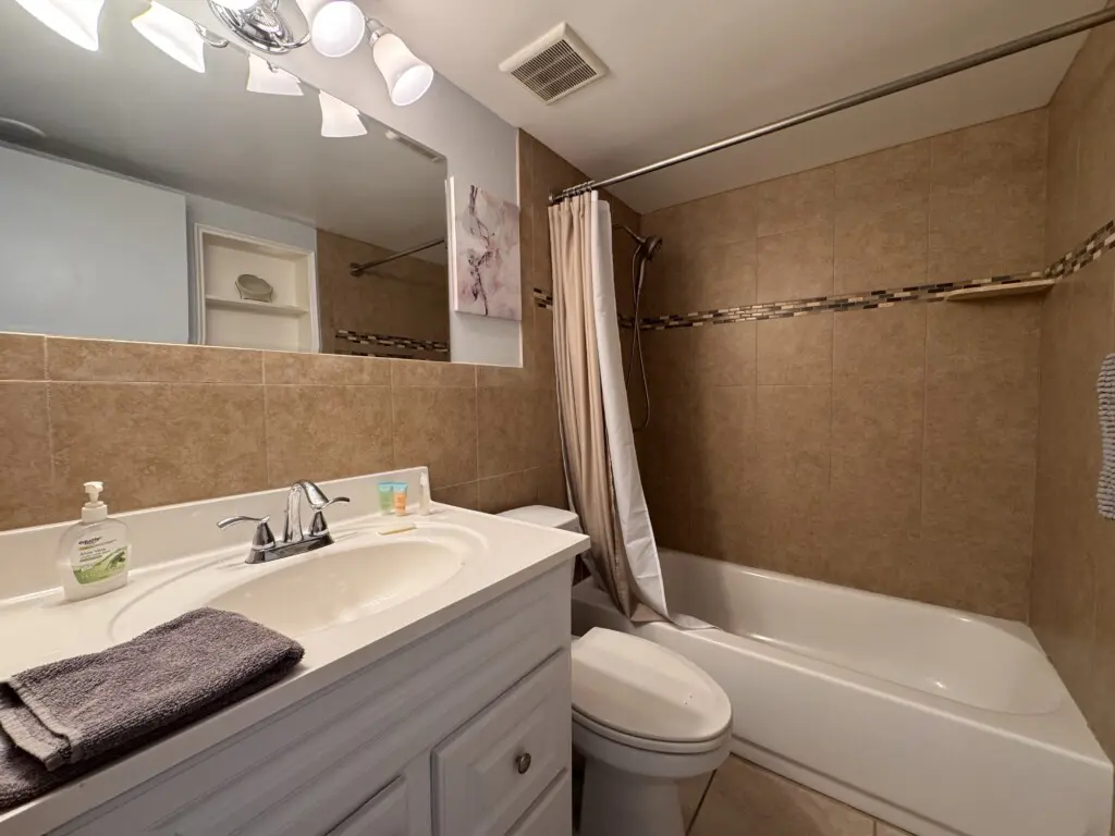 223c1da0 c2bc 46d0 b24d e4ec06137ef7