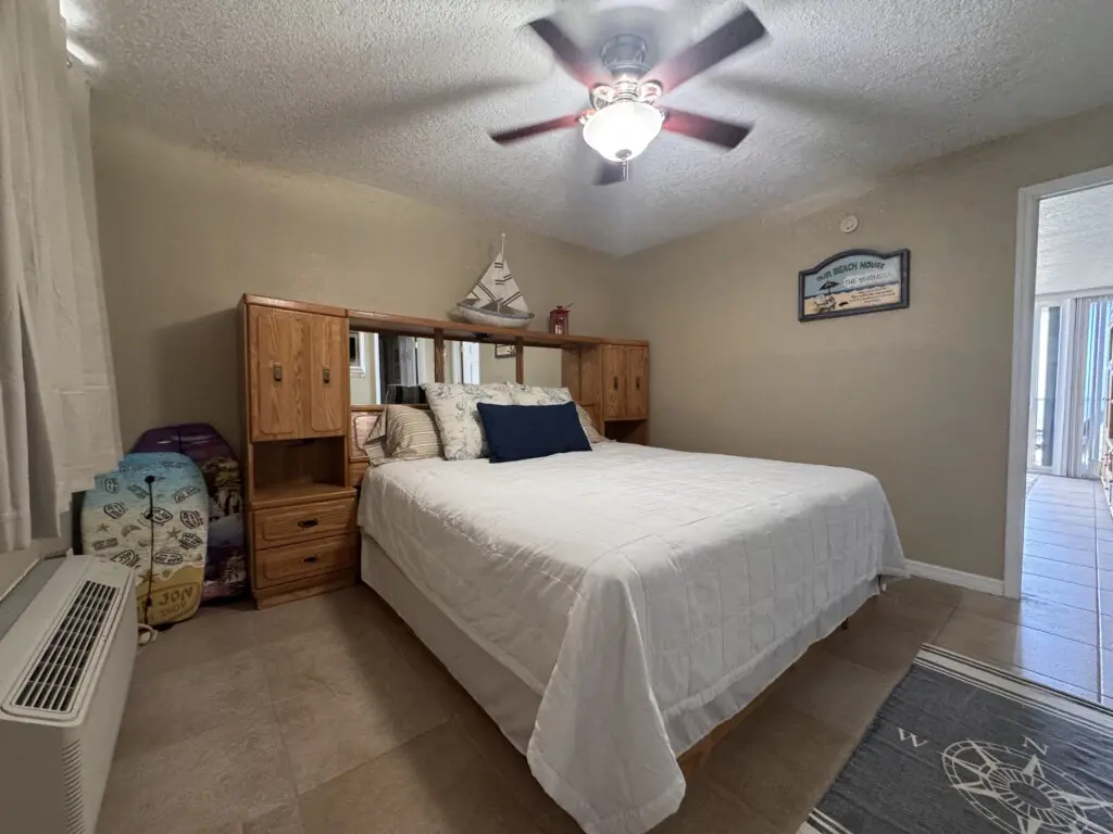 4379babc 62d6 4453 8f73 5e48a1adbbab