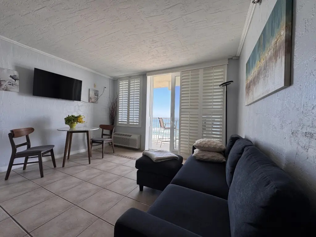 cd5a2ab1 4cc4 4bb0 8b9a 26ac85adb471