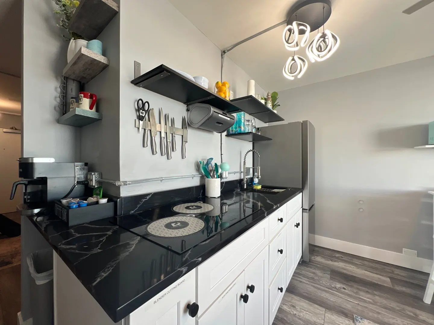 eaa40311 b6e1 457f bad5 208f40ec8922