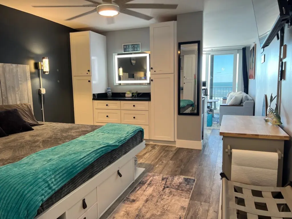 1a84bd60 7dfa 43a3 a005 a621bf2479a6