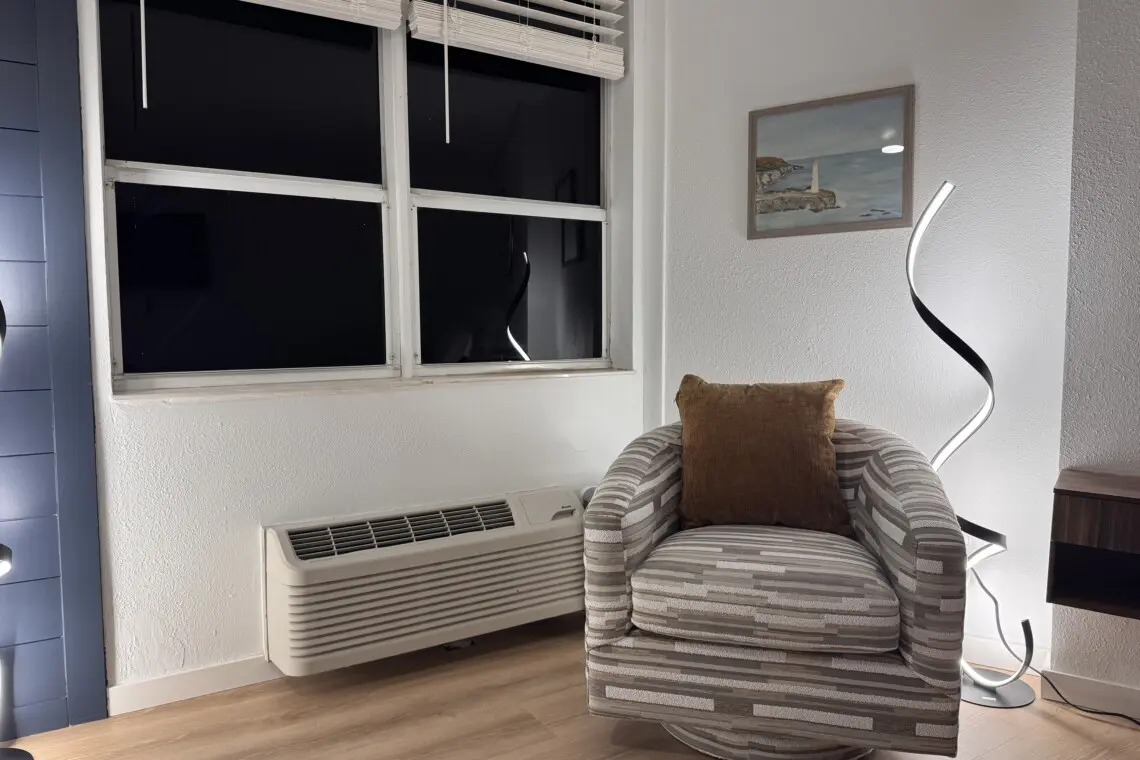 1e40f206 da99 465c 9d6a 9e4cf312ad8e