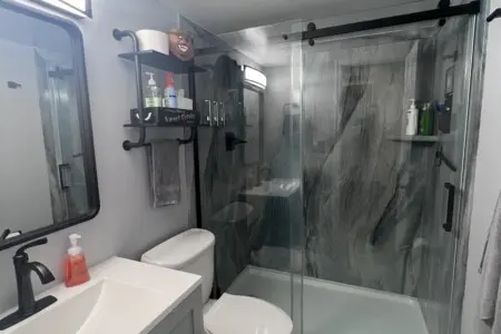 3088456d 9a59 4e19 81a4 f02d859240fe