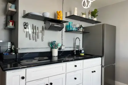 4dfa9be6 af97 42e4 8111 cad213d60a41