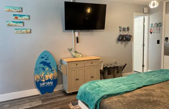 6044c9a6 e389 409a b3d6 296f85ec03cb