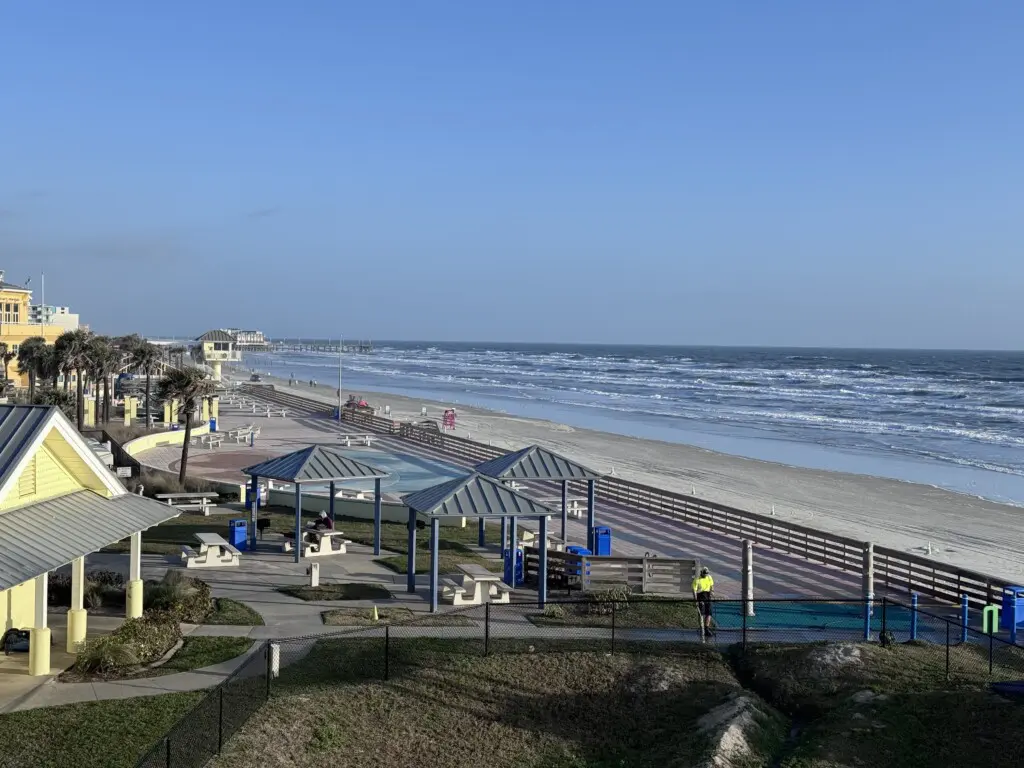 7c545cfc 8bc4 420c a5fe f7554fe267f0