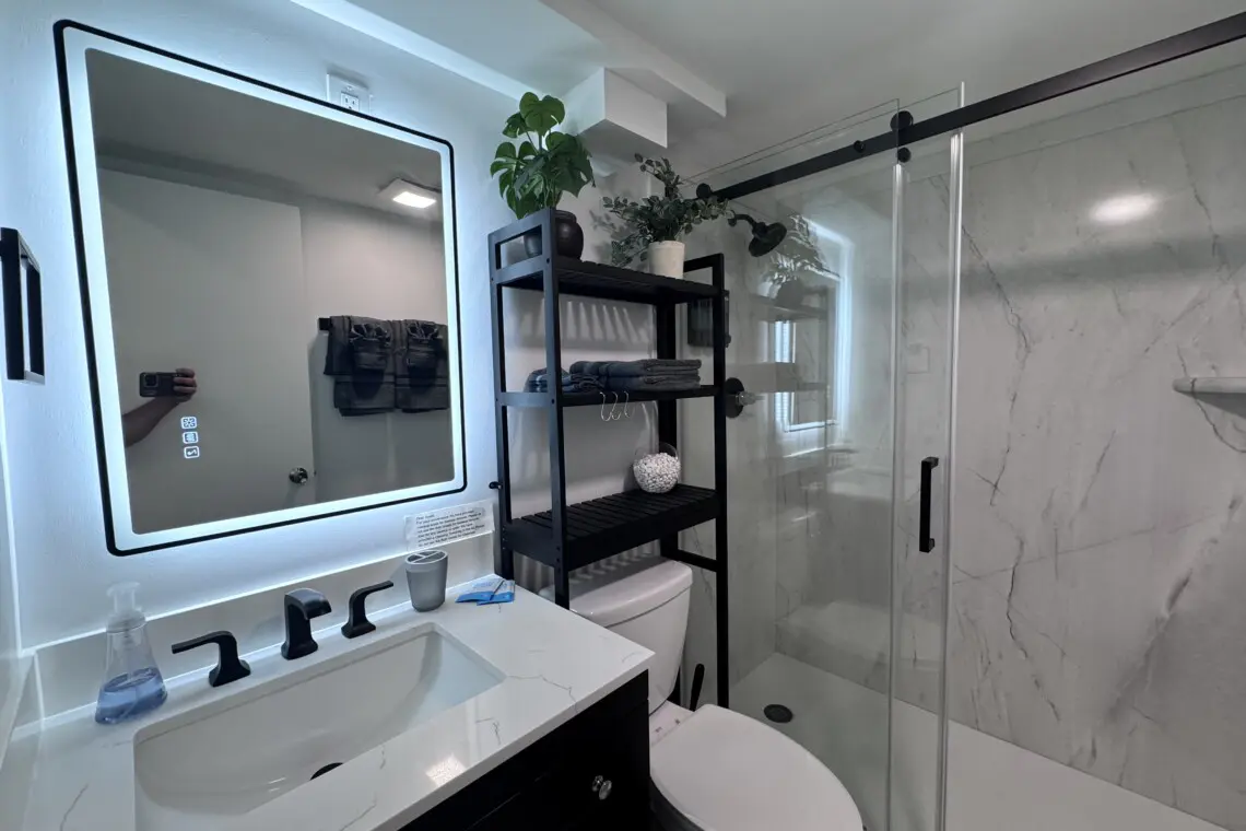 7ee581b1 c11c 41c4 a114 1ffffdfcdda7