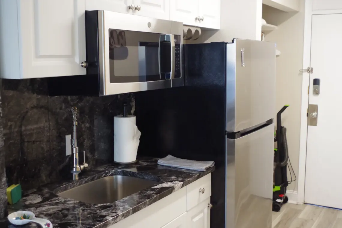 893648fc e111 42a9 ad8f fdf877bb8285