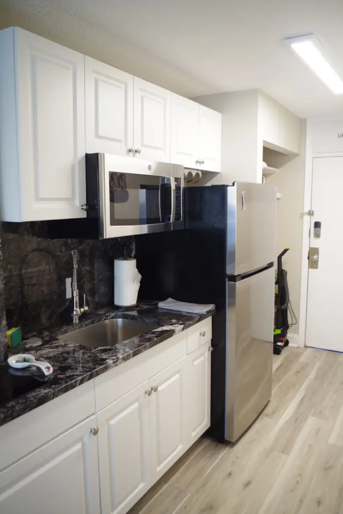 893648fc e111 42a9 ad8f fdf877bb8285