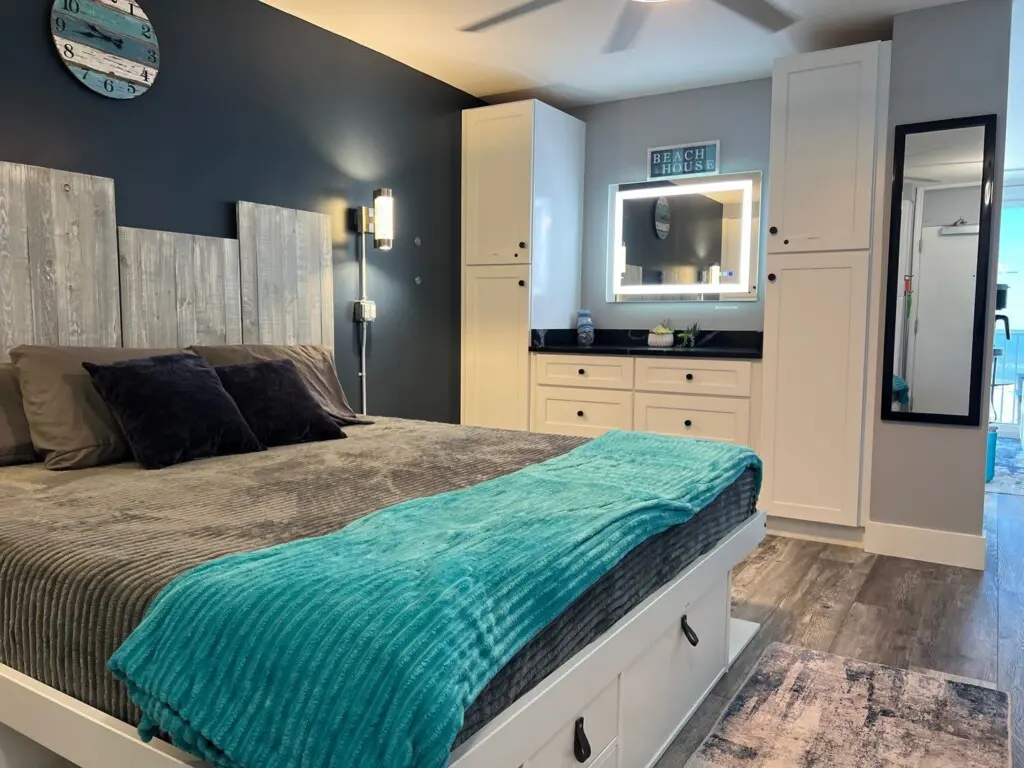 93219068 b787 4c63 b711 7869ef91e4a5