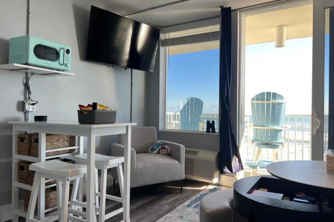 b787afb6 983a 40f6 9a3f 8c237d2f4fed