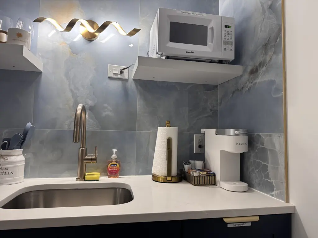 e8a750f5 eff7 4452 9fc4 a2cb1e6cb665