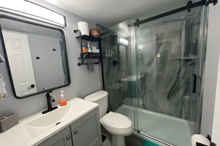 e8fbcd80 30ab 404d bda6 96747664defa