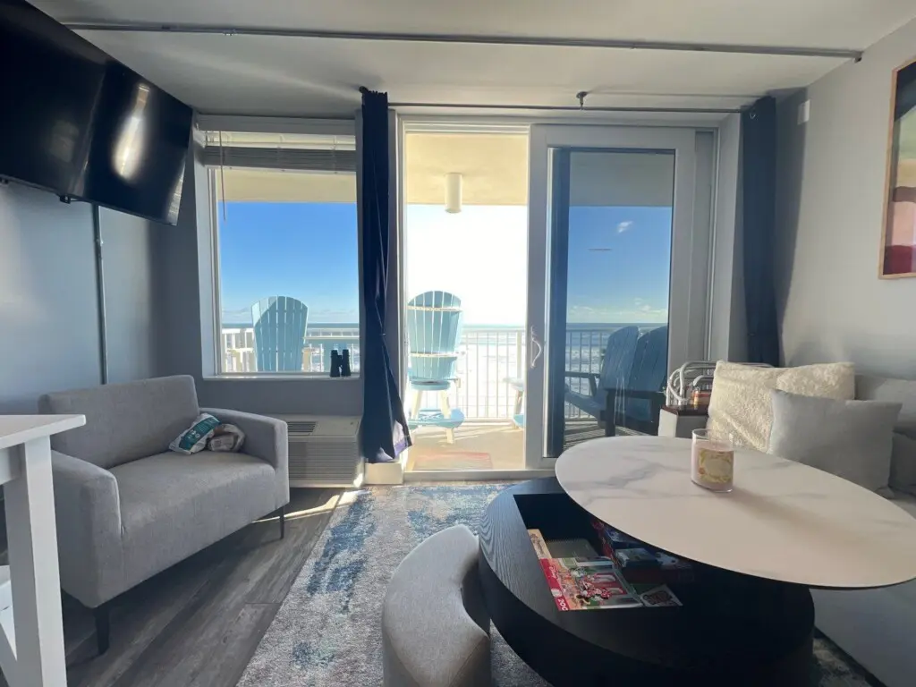 edd9a673 766b 4c0e 9846 ea61588ca40d