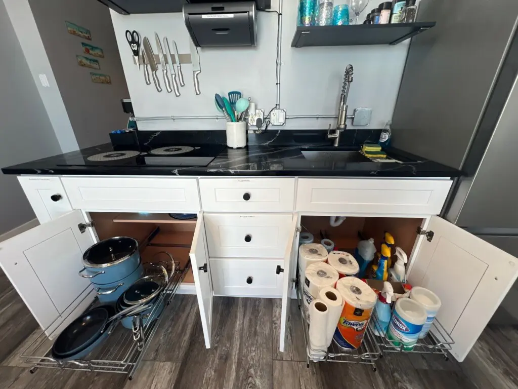 f4047f76 4b51 4b67 b9d7 f82f1006b226