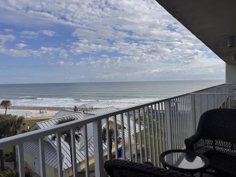 f72e96e1 bad4 47ab 857e de454aabc1ae