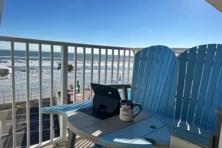 fdf9c23b ddbd 4d21 b174 403077755611