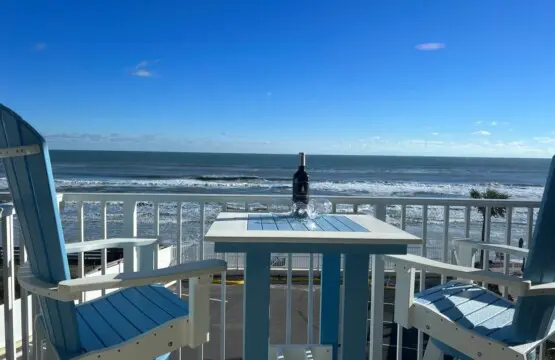 enjoy remote work of breakfast looking at the Atlantic Ocean and Daytona Beach