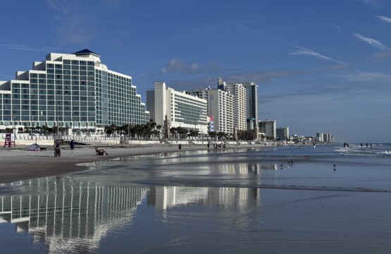 short walk to the pier, boardwalk and down town area