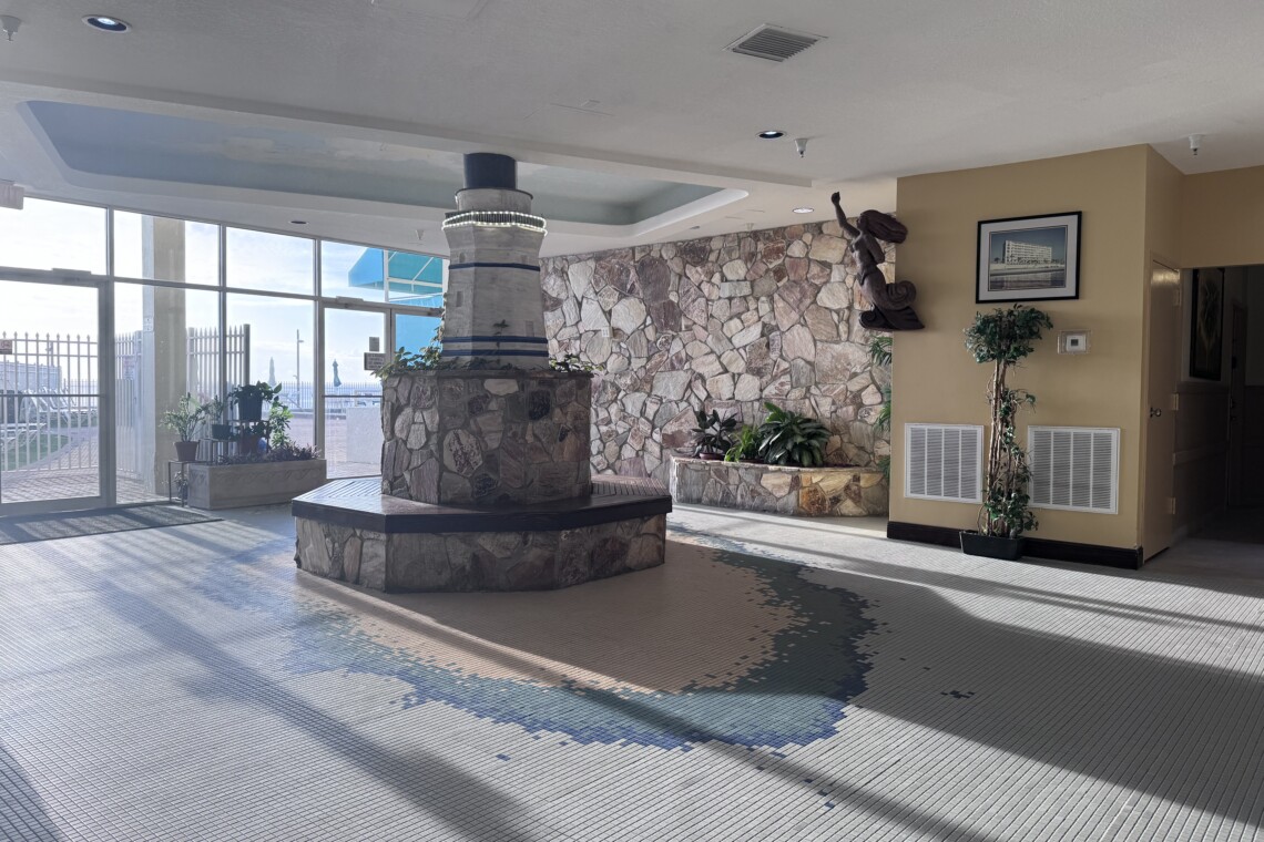 lobby headed outside to the pool deck