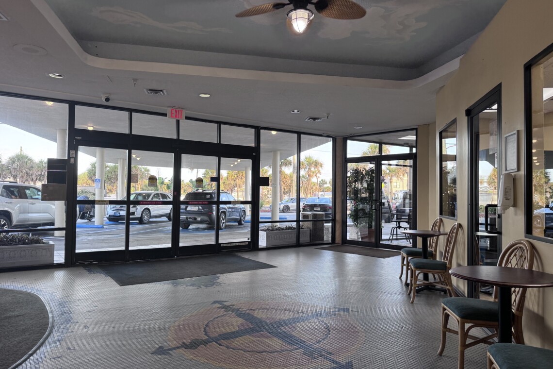 Entry area.