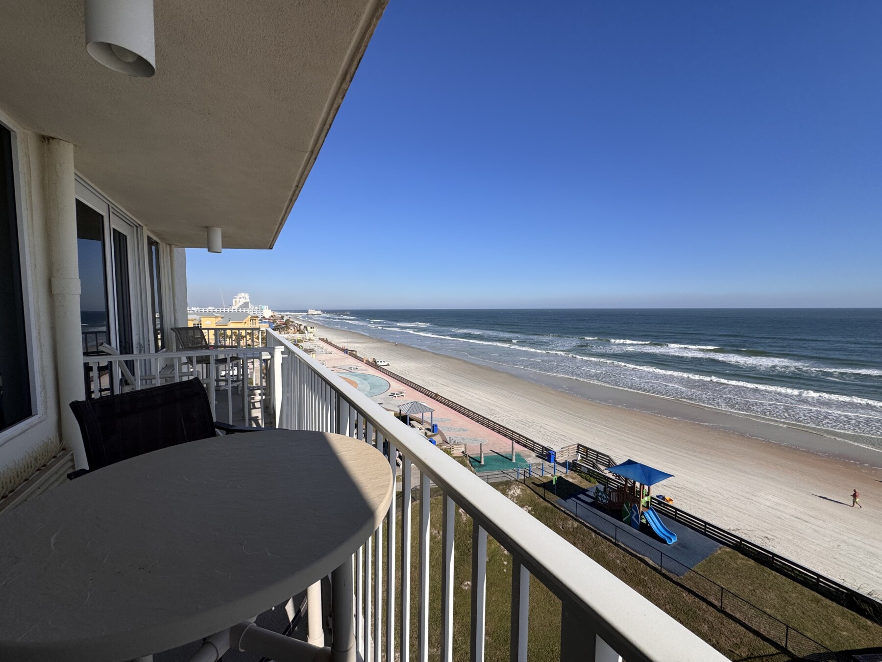balcony